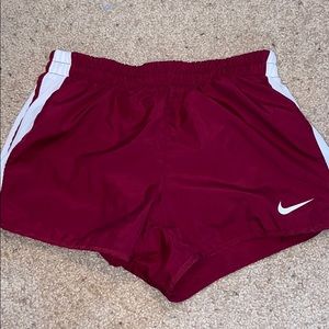 maroon dri fit nike shorts